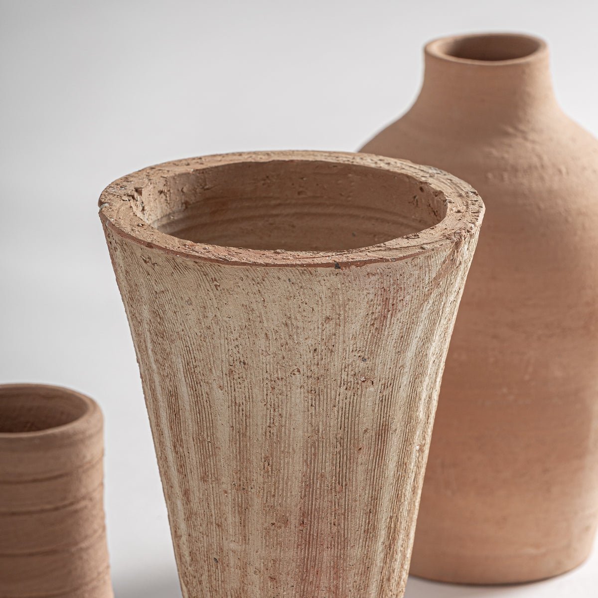 Jarrón J/3 — Terracota tonos en marrón