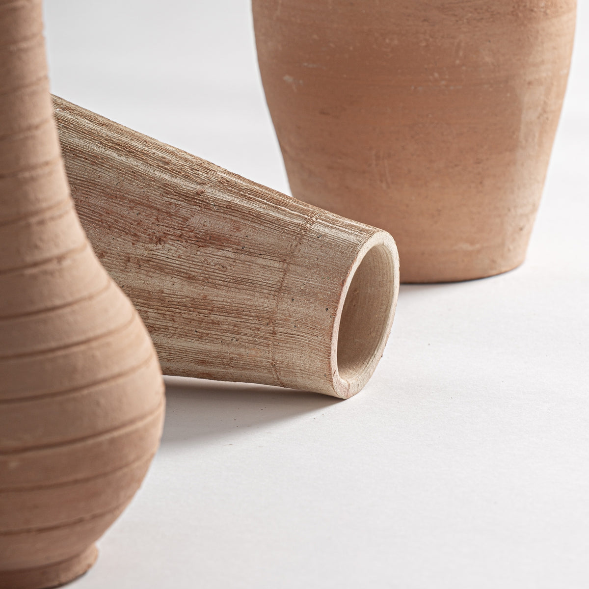 Jarrón J/3 — Terracota tonos en marrón