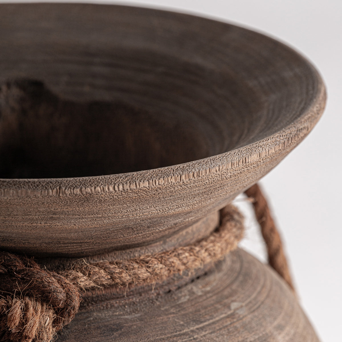 Jarrón Zaulle — Madera de teca reciclada marrón envejecido