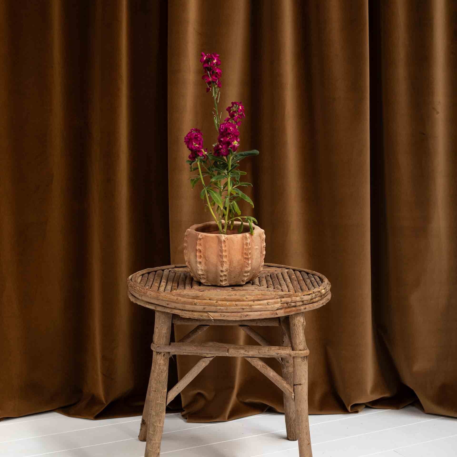 MESA AUXILIAR NATURAL KAME