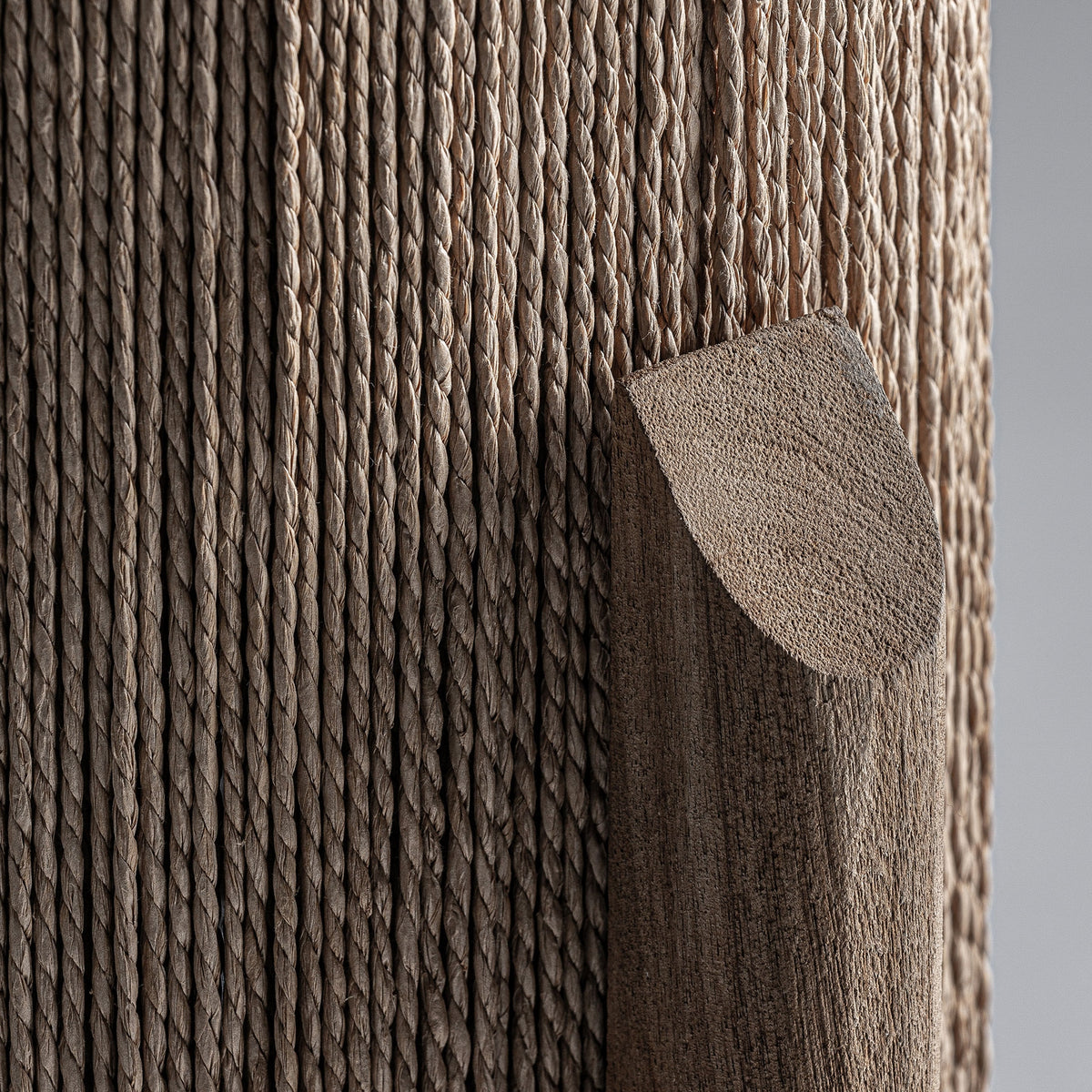 Lámpara de pie Jacquard — Madera de mango marrón