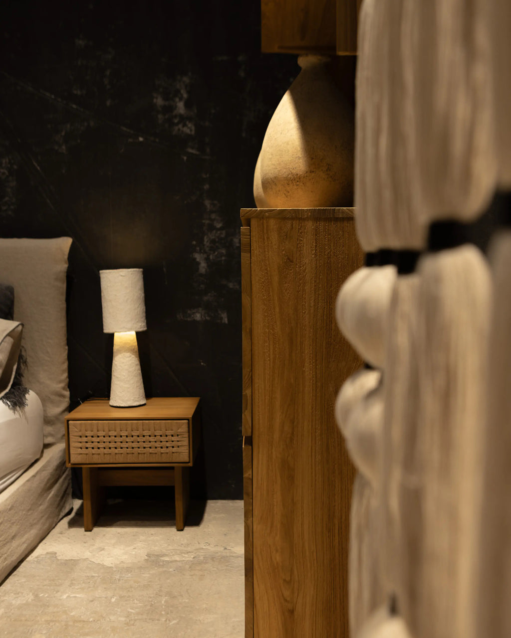 LÁMPARA DE SOBREMESA PIPRAHA