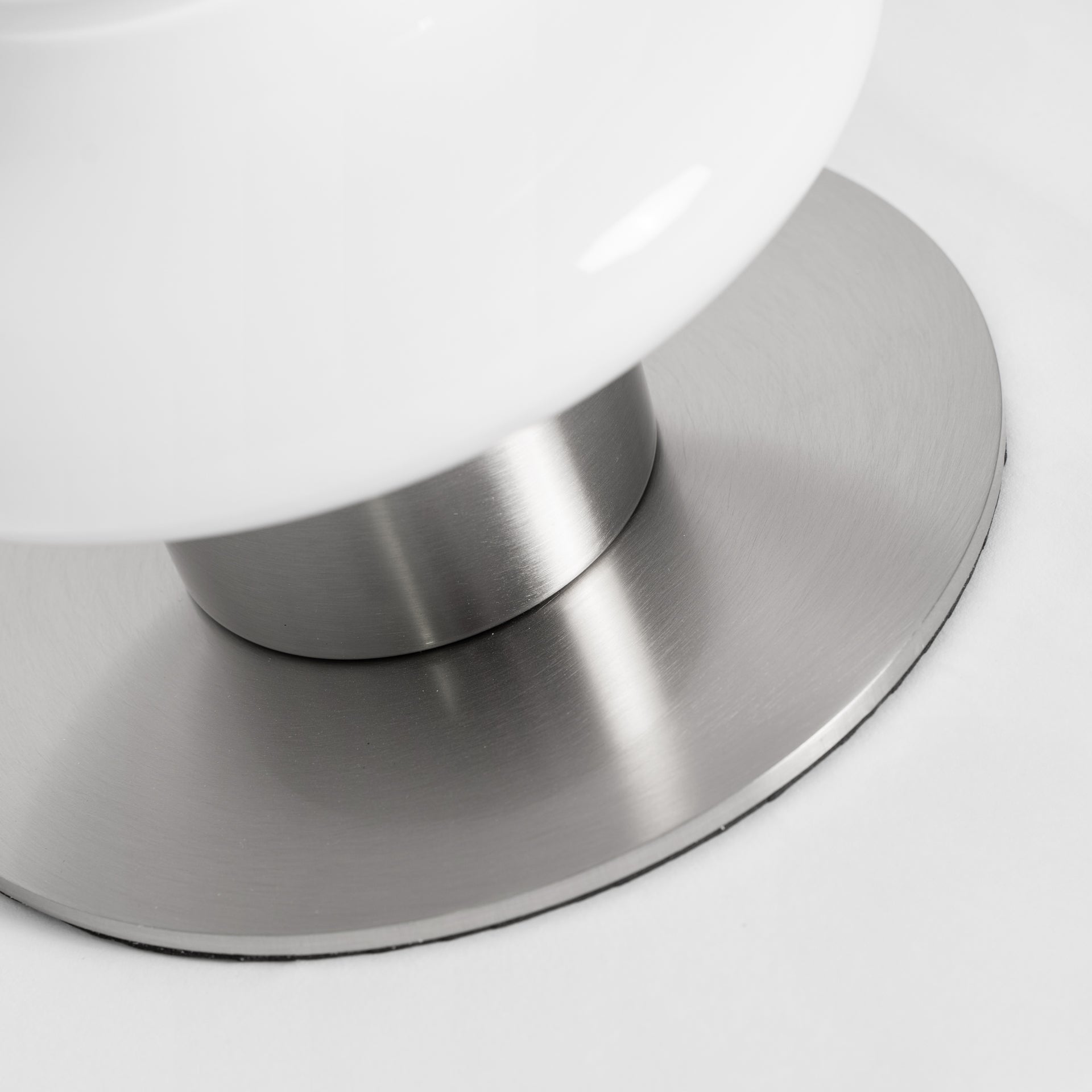 LÁMPARA DE SOBREMESA TIARE