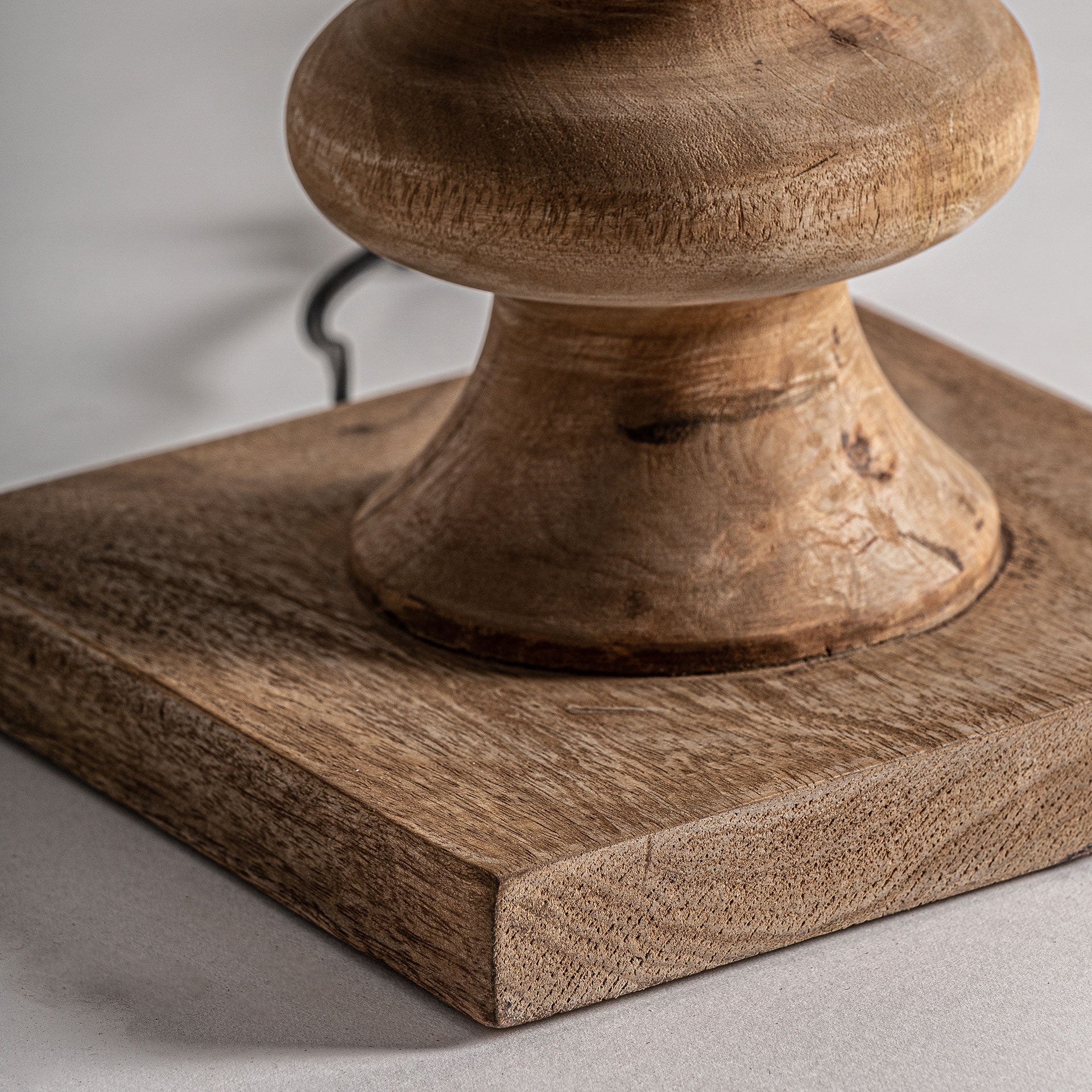 LÁMPARA DE MESA MUXÍA
