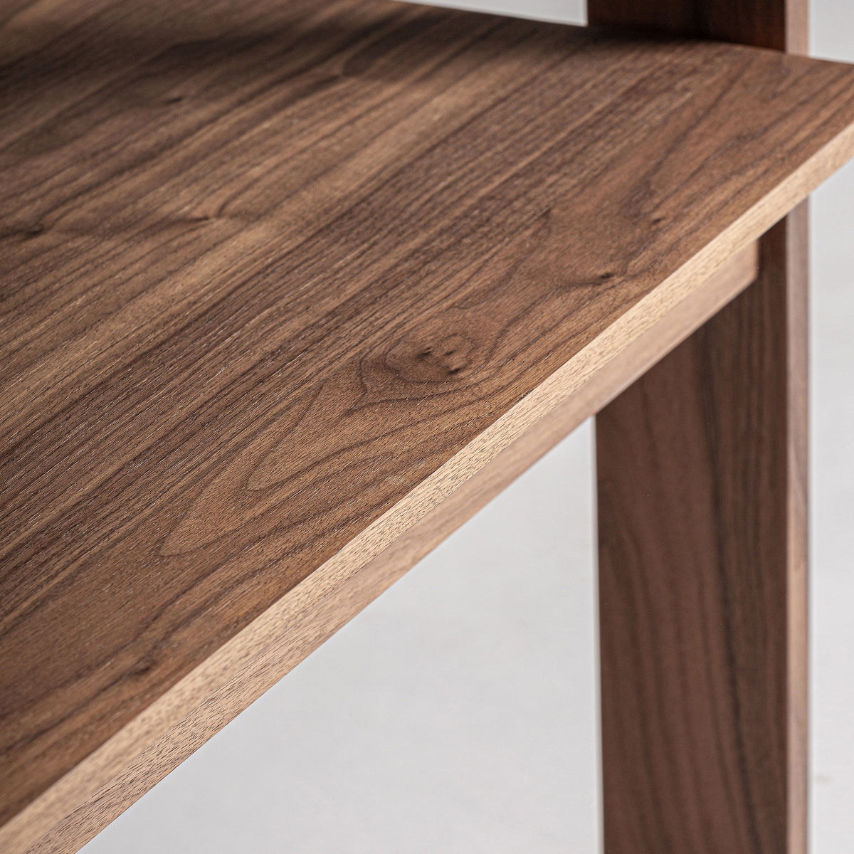 Librería Gifhorn — Madera de olmo marrón