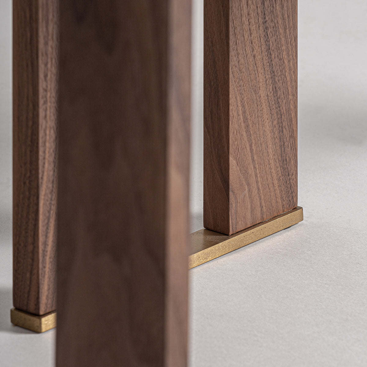 Librería Gifhorn — Madera de olmo marrón