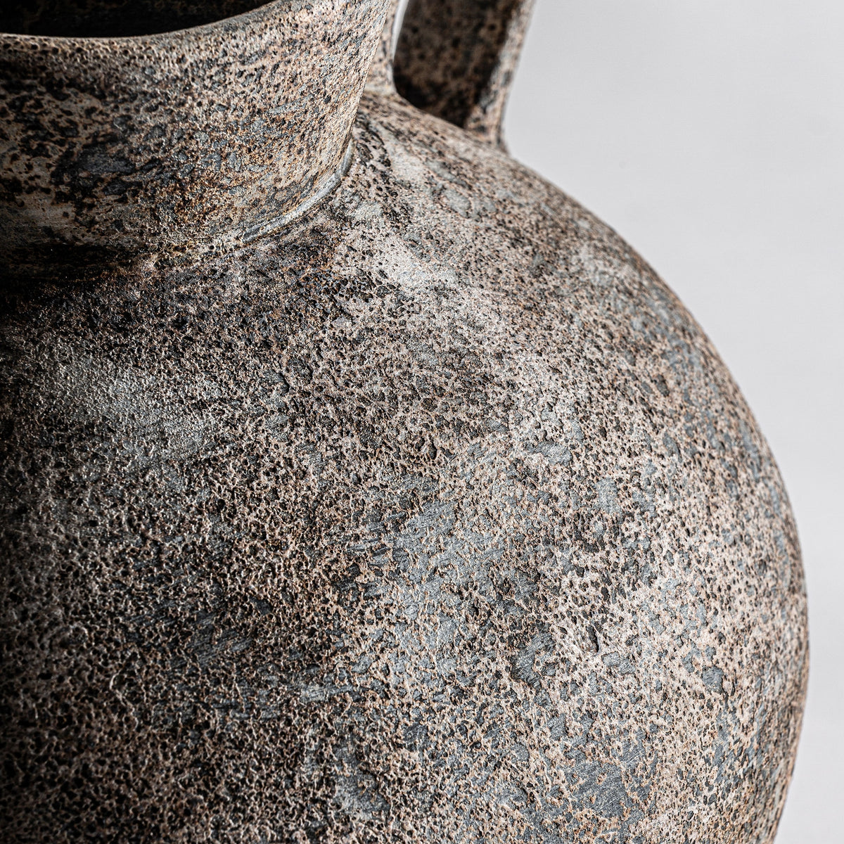 Lovech — Terracota tonos oscuros