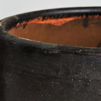 Macetero J/2 — Cerámica negro