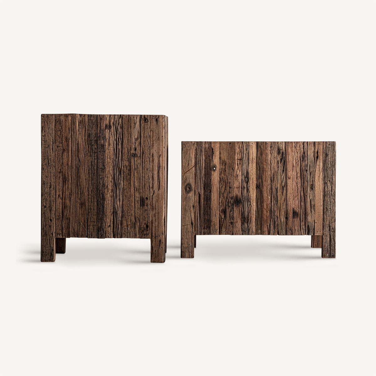 Macetero J/2 — Madera recuperada marrón