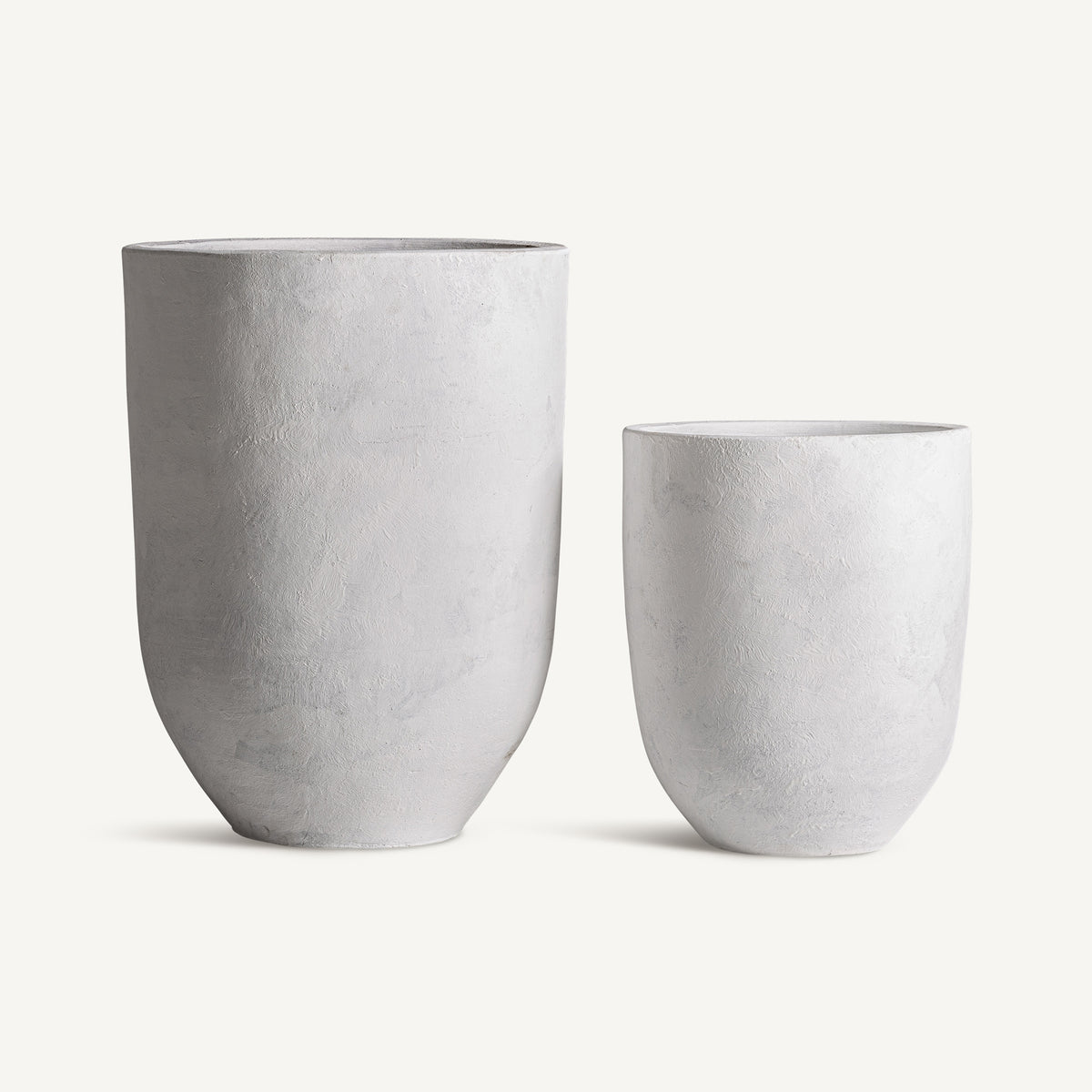 Macetero J/2 — Terracota blanco roto