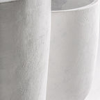 Macetero J/2 — Terracota blanco roto