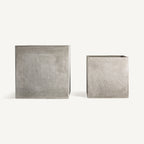 Macetero J/2 — Terracota gris