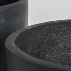 Macetero J/2 — Terracota negra