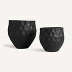 Macetero J/2 — Terracota negro