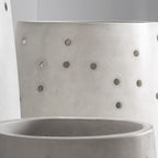Macetero J/3 — Cemento blanco roto