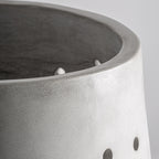 Macetero J/3 — Cemento blanco roto