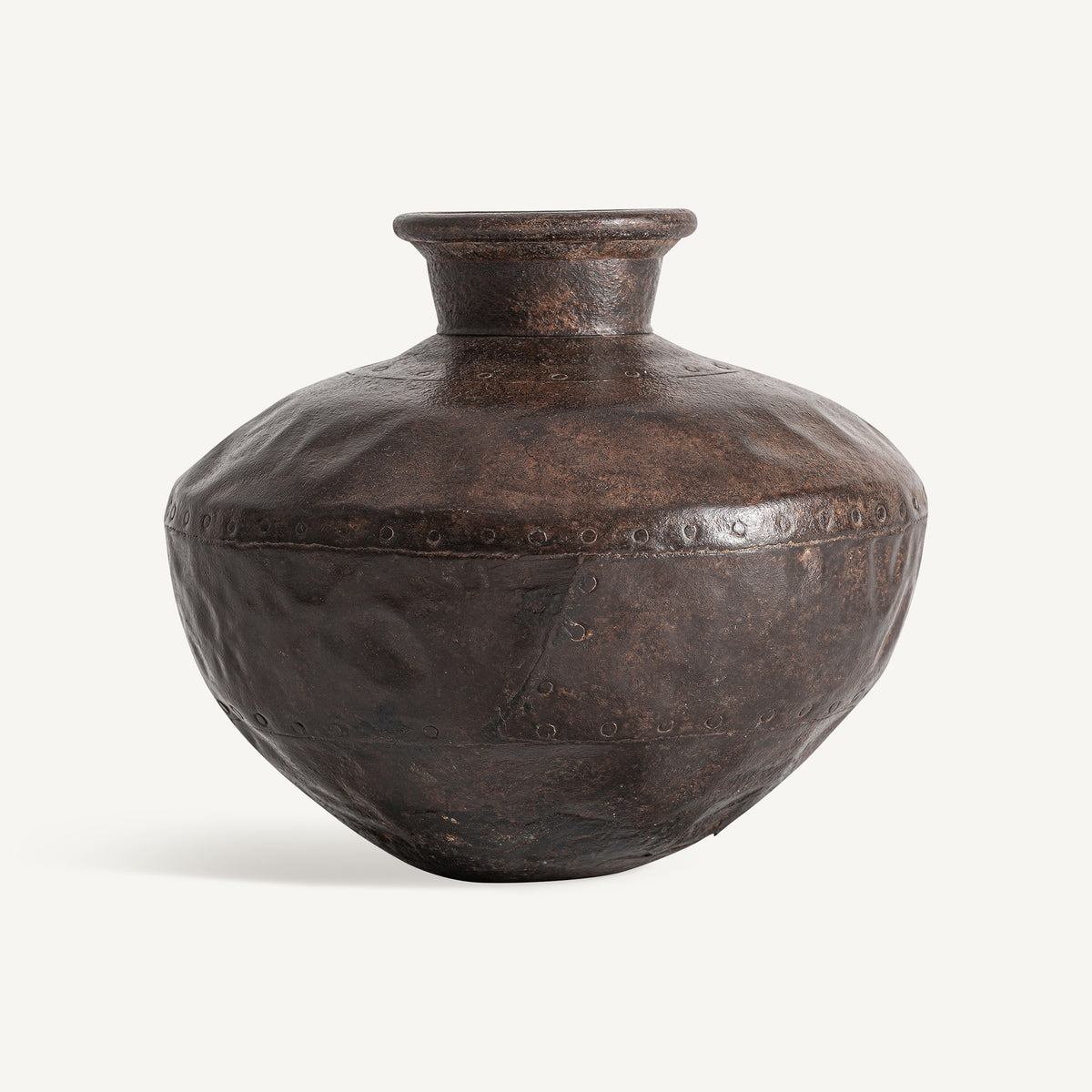 Mahe — Hierro tonos en marrón