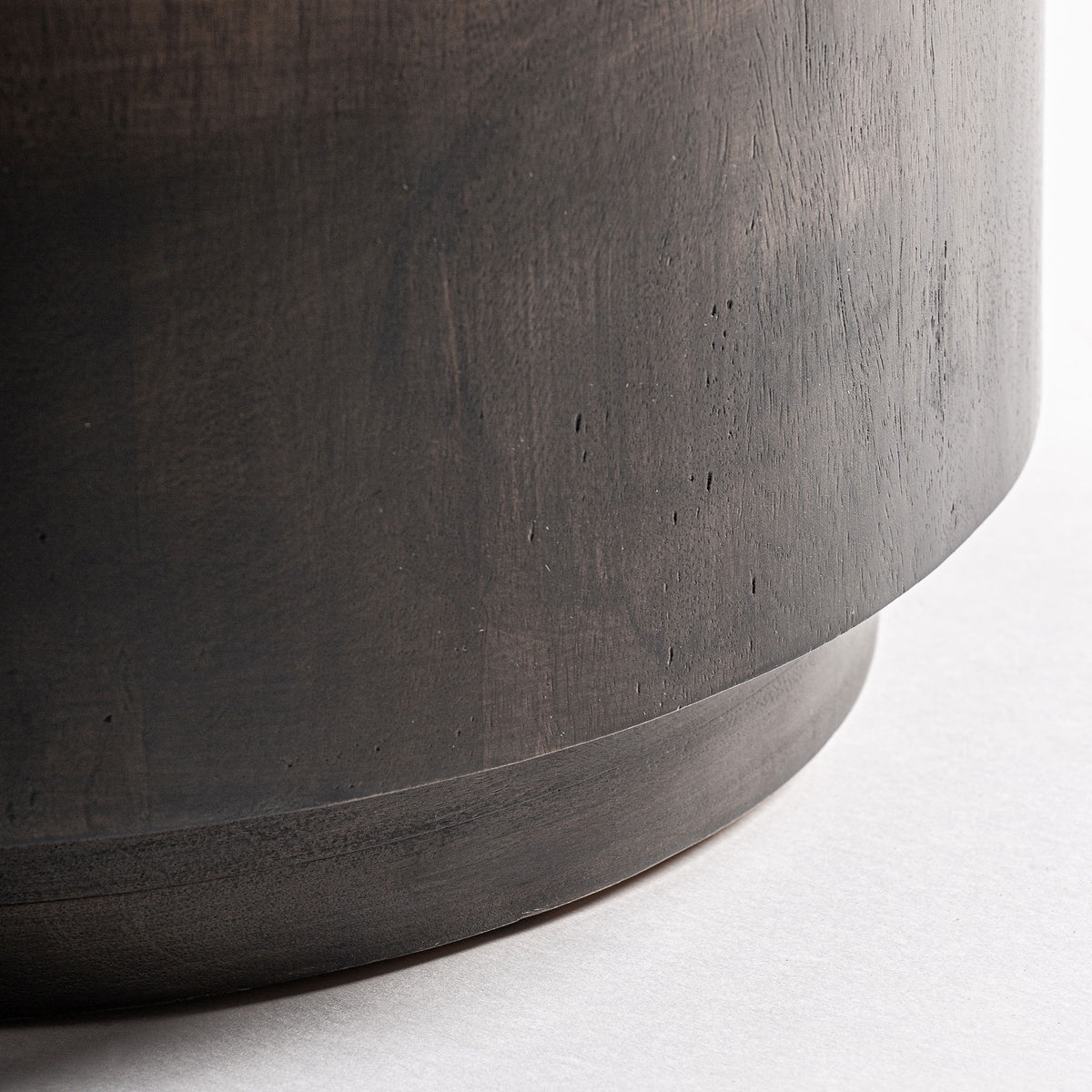 Mesa auxiliar Arneke — Madera de mango marrón