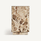 Mesa auxiliar Grov — Mármol beige
