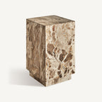 Mesa auxiliar Grov — Mármol beige