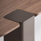 Mesa auxiliar Kuftein — Madera dm chocolate brillo
