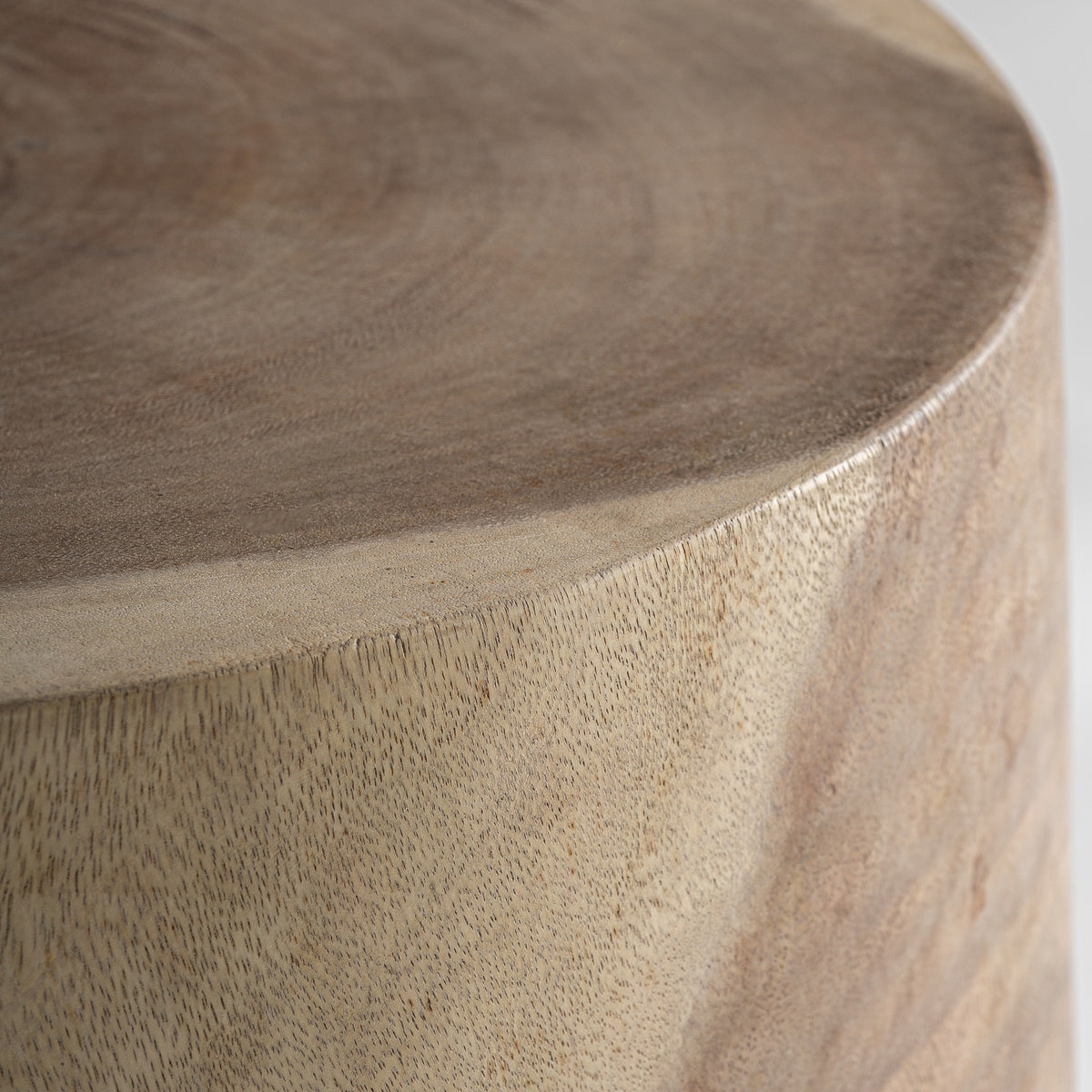 Mesa auxiliar Rimini — Madera suar marrón