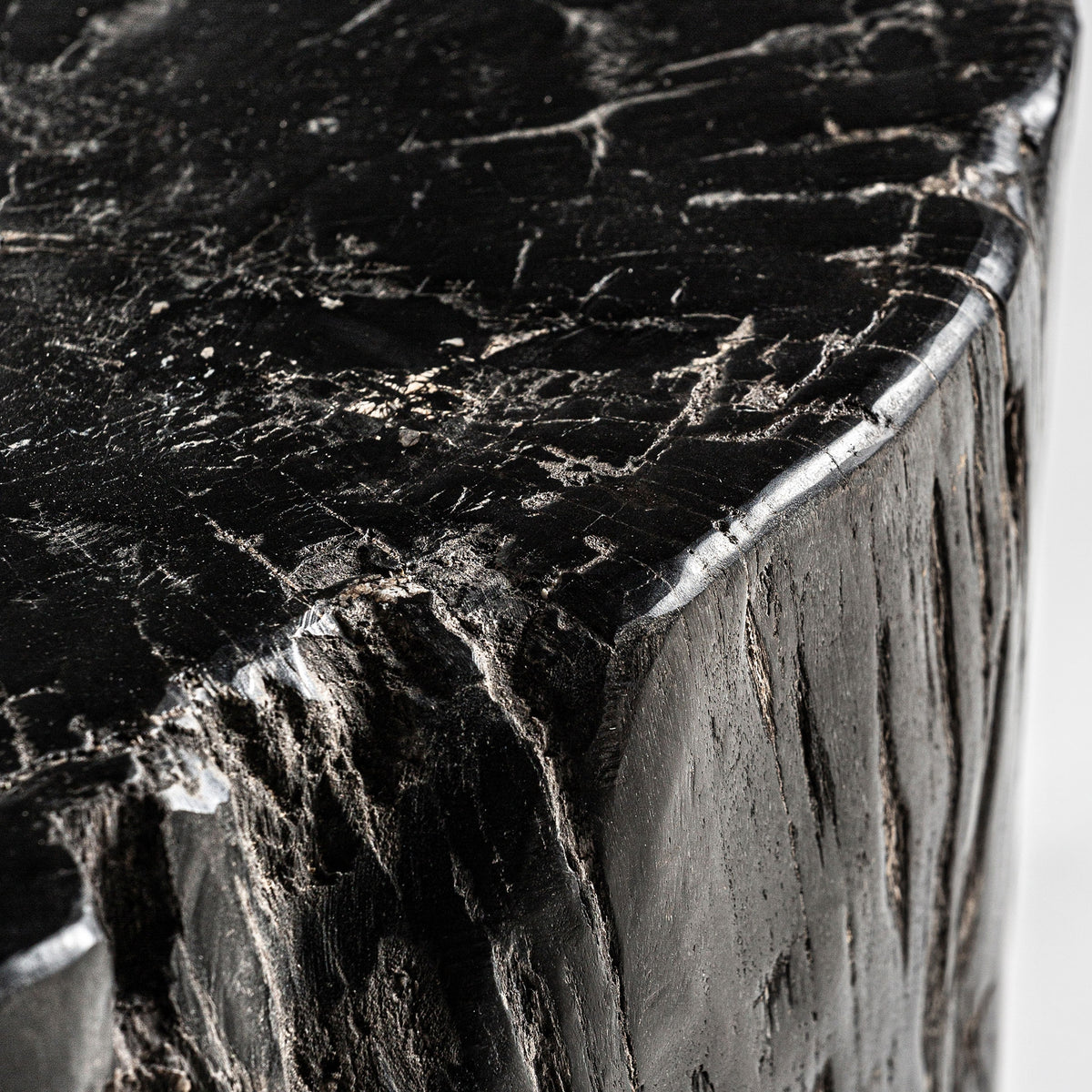 Mesa auxiliar Telti — Madera petrificada marrón envejecido