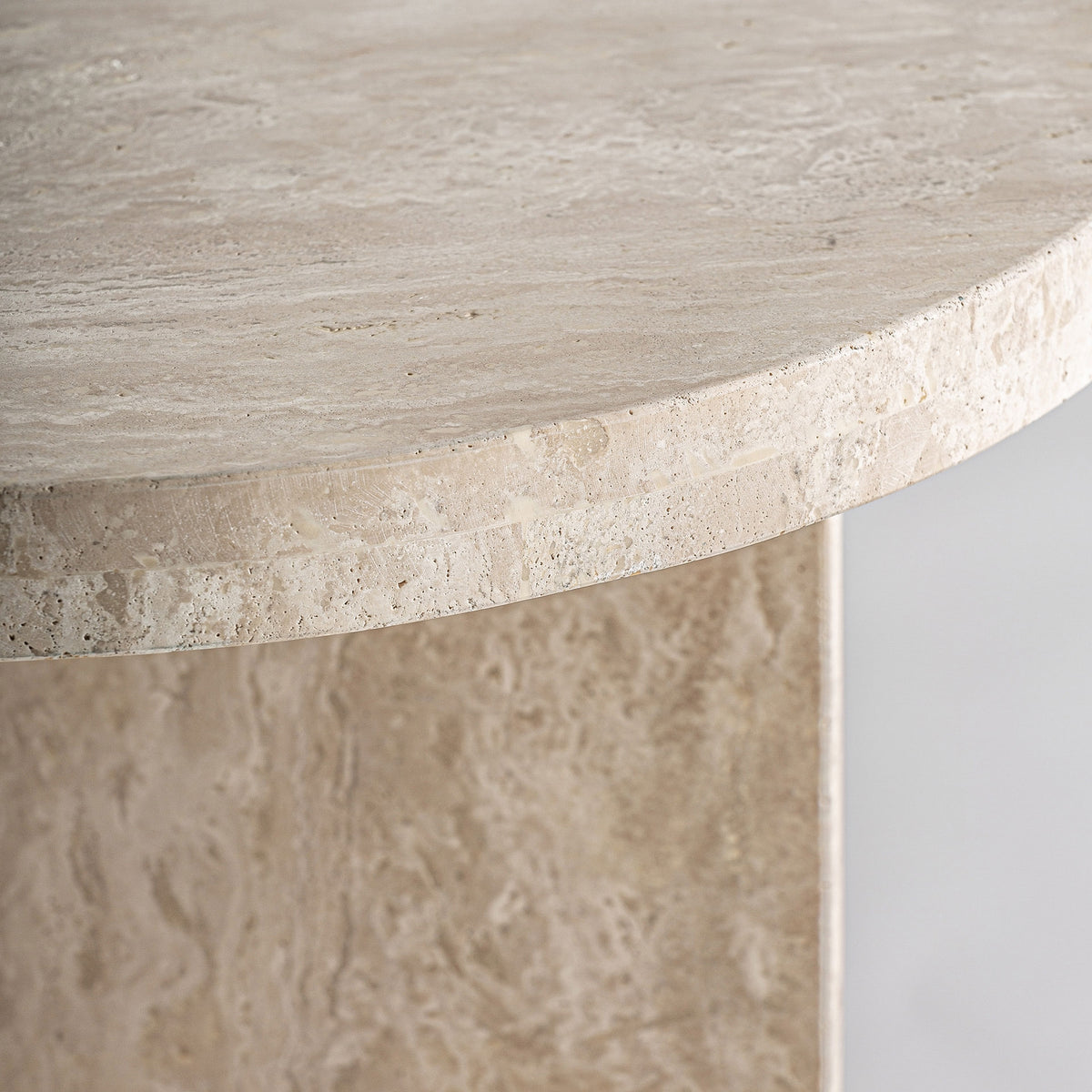 Mesa auxiliar Thiennes — Travertino beige