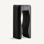 Mesa auxiliar Wahel — Madera suar negro envejecido
