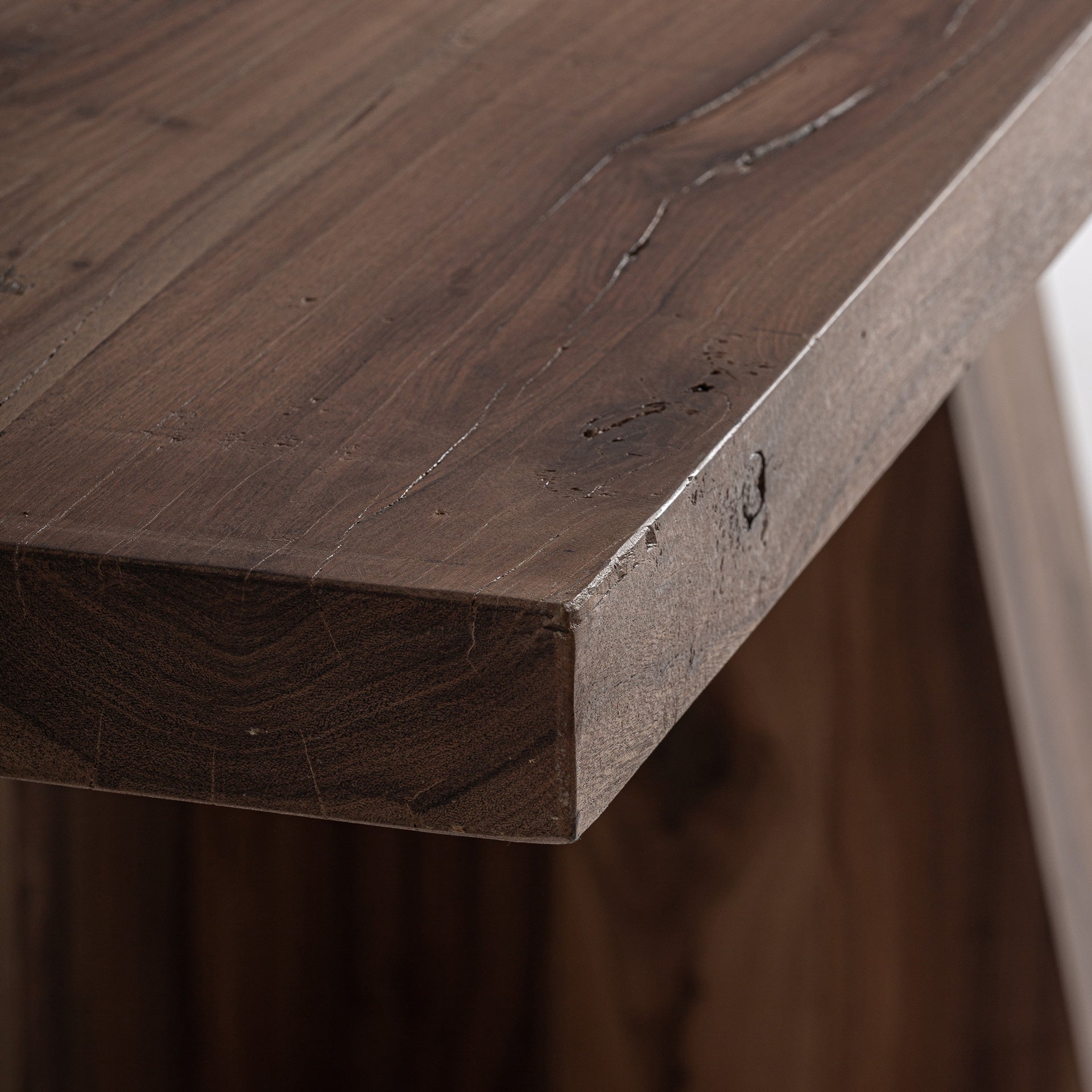 MESA COMEDOR BRUTALIST