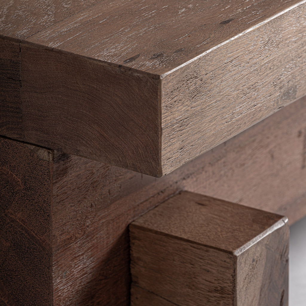 MESA DE CENTRO BRUTALIST