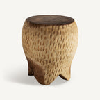 Mesa de centro Gairo — Madera suar tonos en marrón tallado