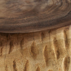 Mesa de centro Gairo — Madera suar tonos en marrón tallado
