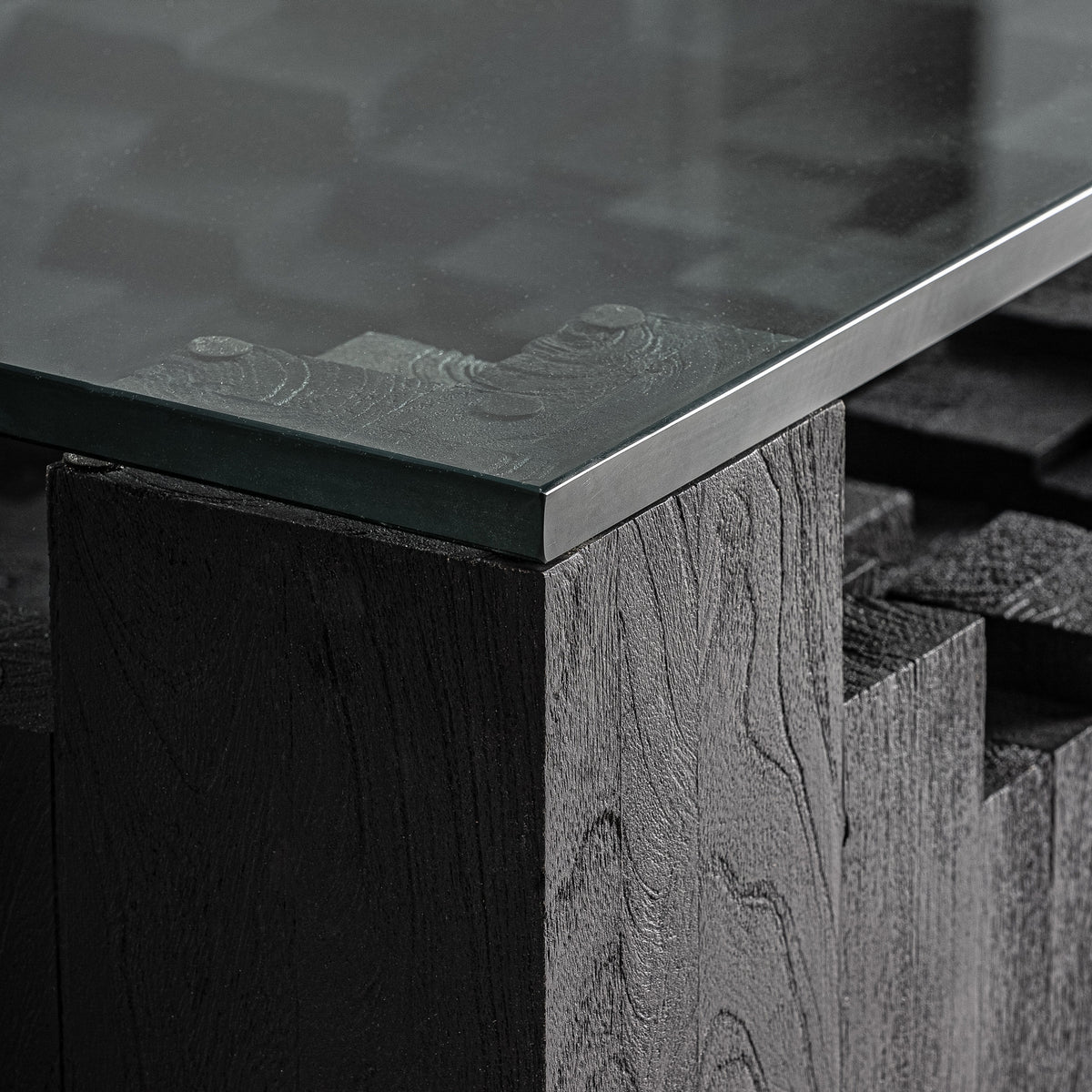 Mesa de centro Pètria — Madera de mango negro arenado