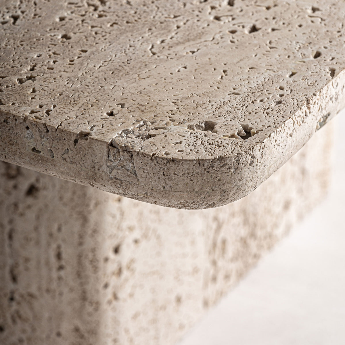 Mesa de centro Theuville — Travertino beige