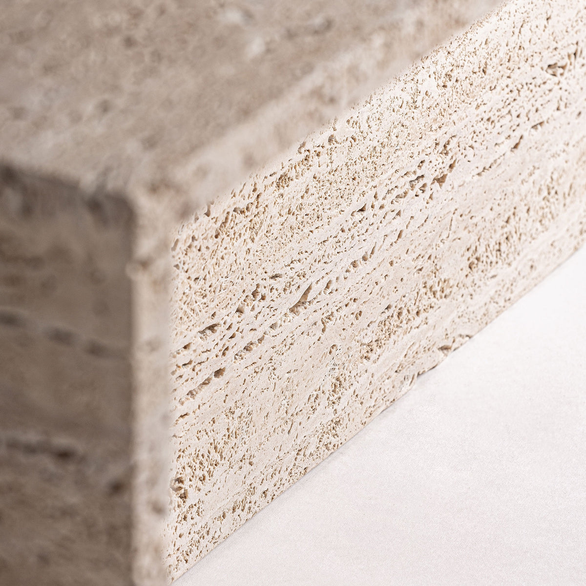 Mesa de centro Theuville — Travertino beige mate
