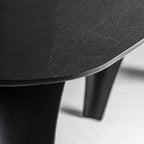 Mesa de comedor Bilzen — Chapa de roble negro