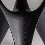 Mesa de comedor Bilzen — Chapa de roble negro