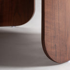Mesa de comedor Lherm — Porcelánico blanco mate