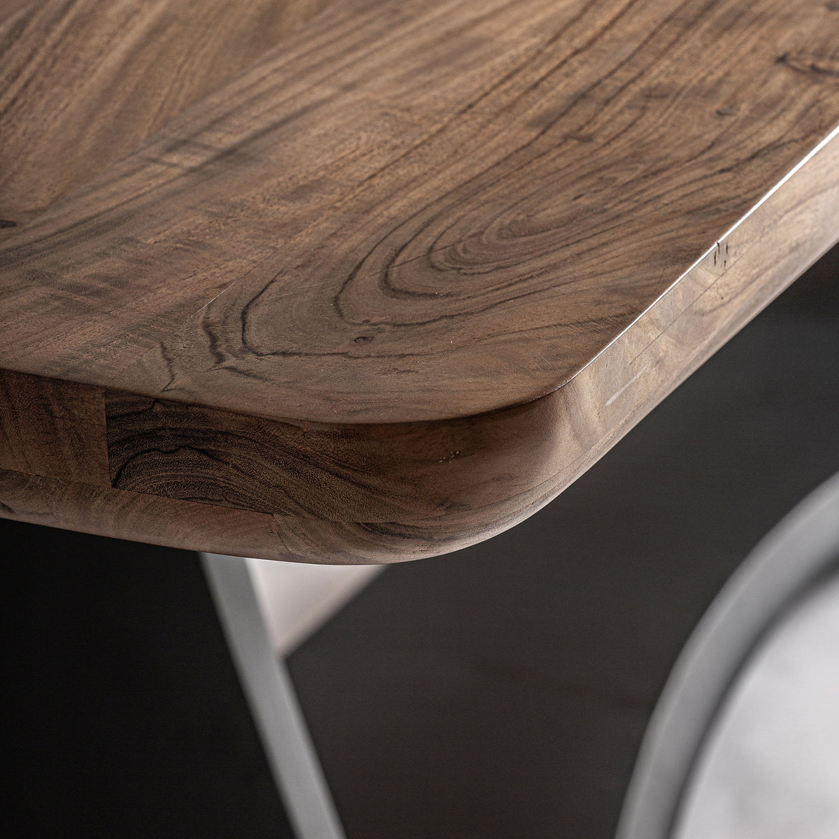 Mesa de comedor Mulfingen — Madera de acacia marrón
