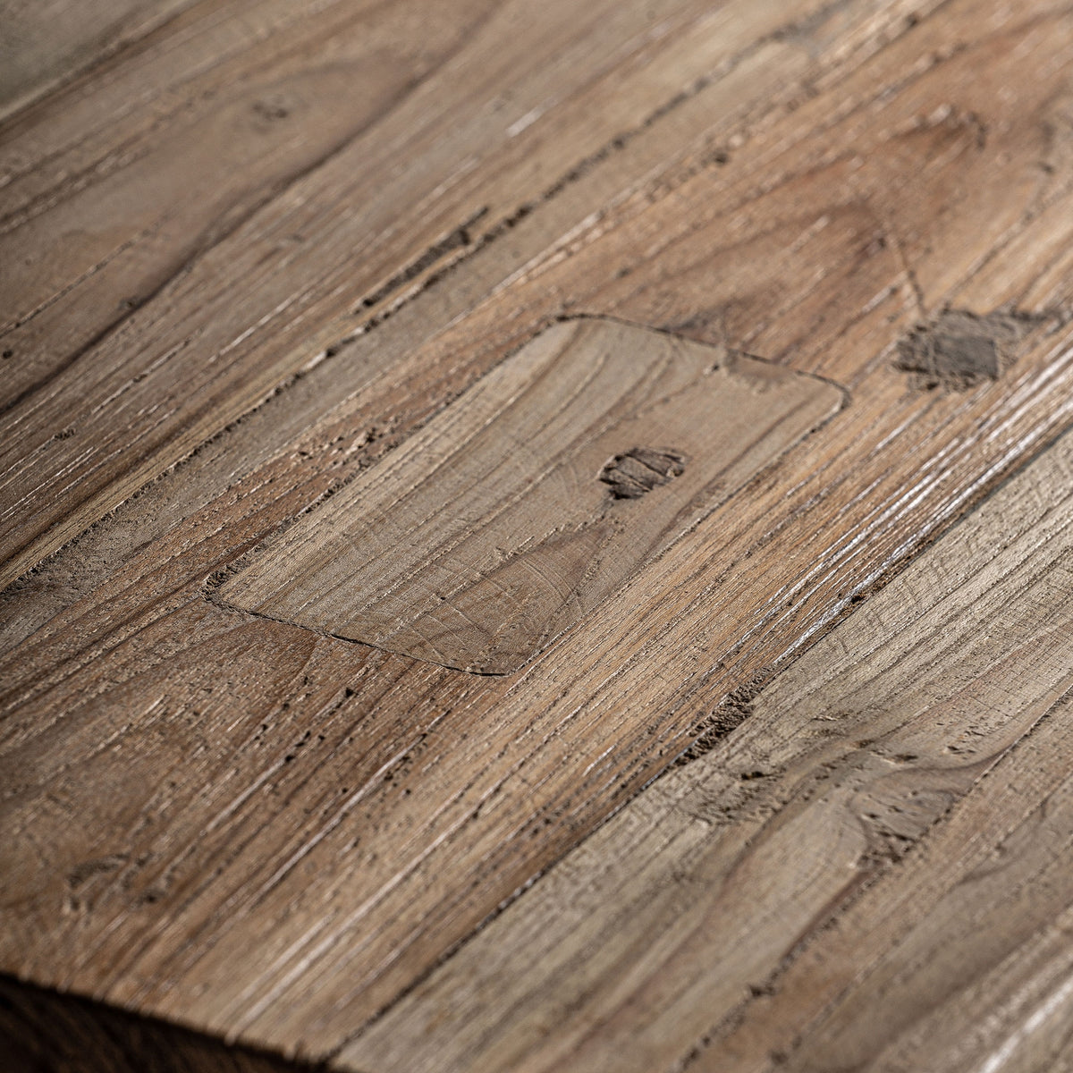 Mesa de comedor Omaha — Madera de teca reciclada marrón
