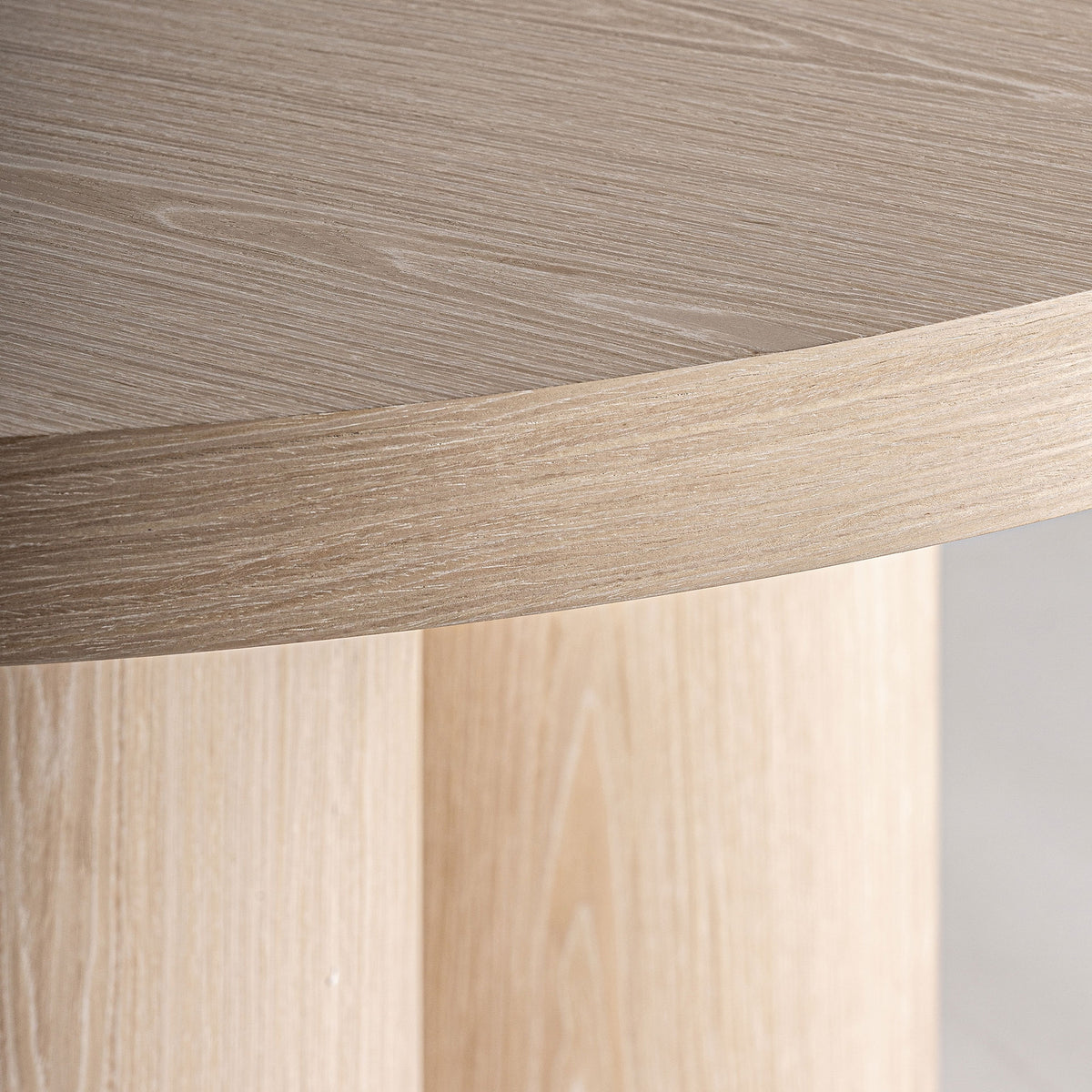 Mesa de comedor Prayssac — Chapa de roble crema