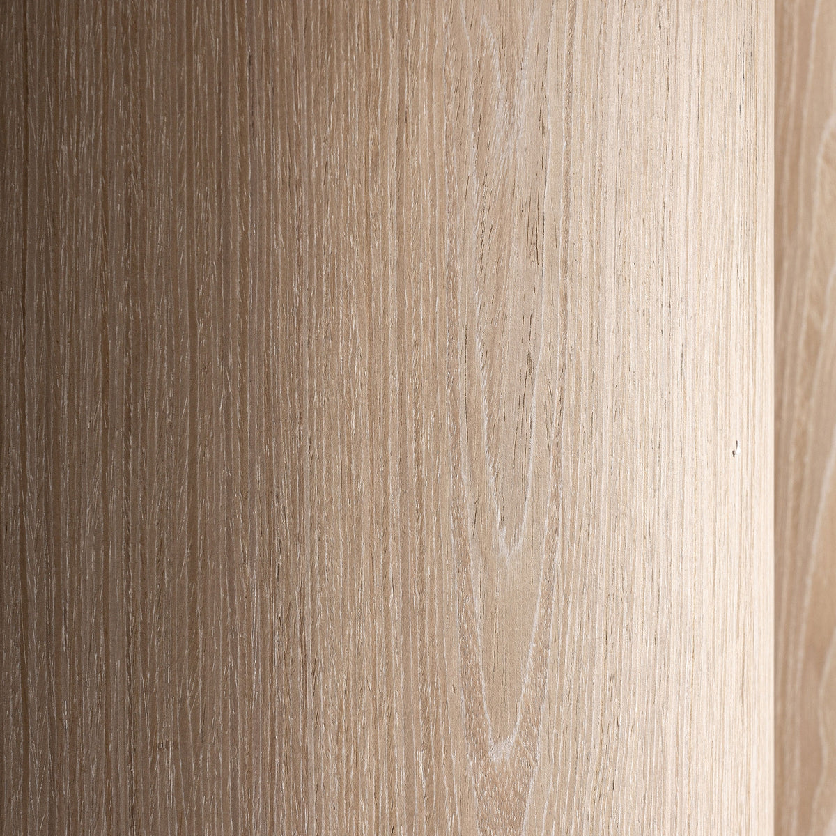 Mesa de comedor Prayssac — Chapa de roble crema