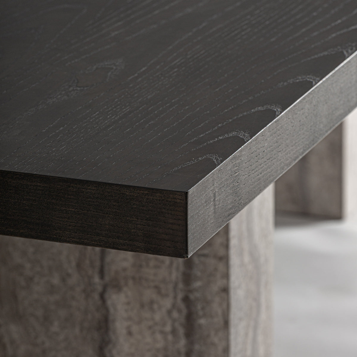 Mesa de comedor Rignac — Travertino gris