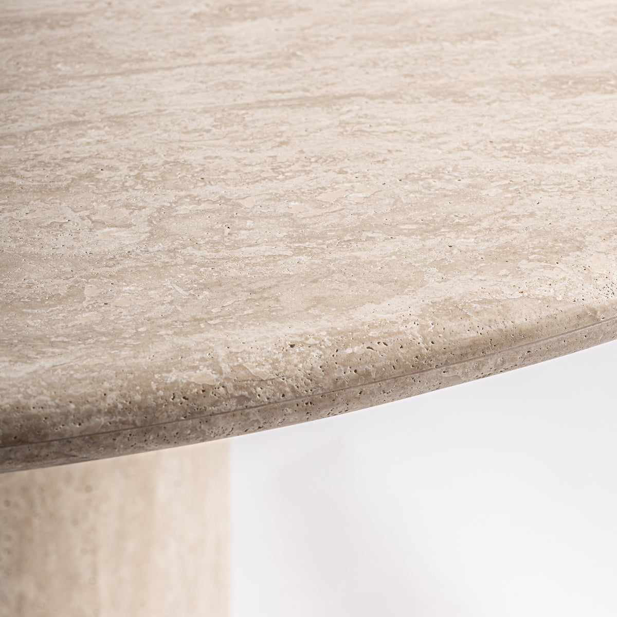 Mesa de comedor Thiennes — Travertino beige