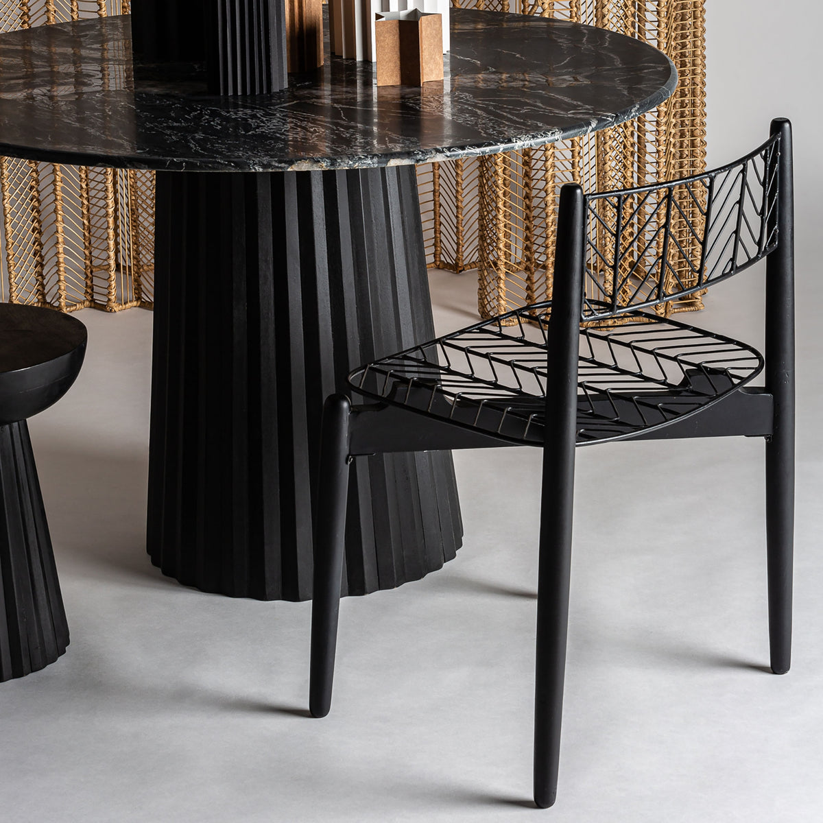 Mesa de comedor Wood — Madera de mango negro