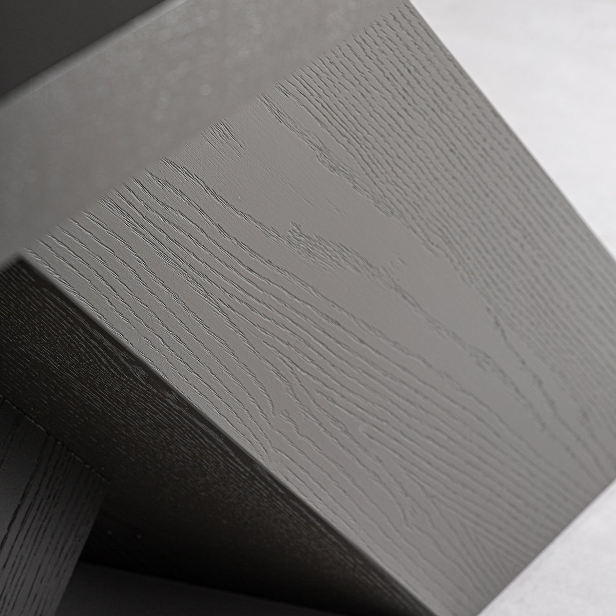 Mesa de comedor Yvore — Madera roble negro
