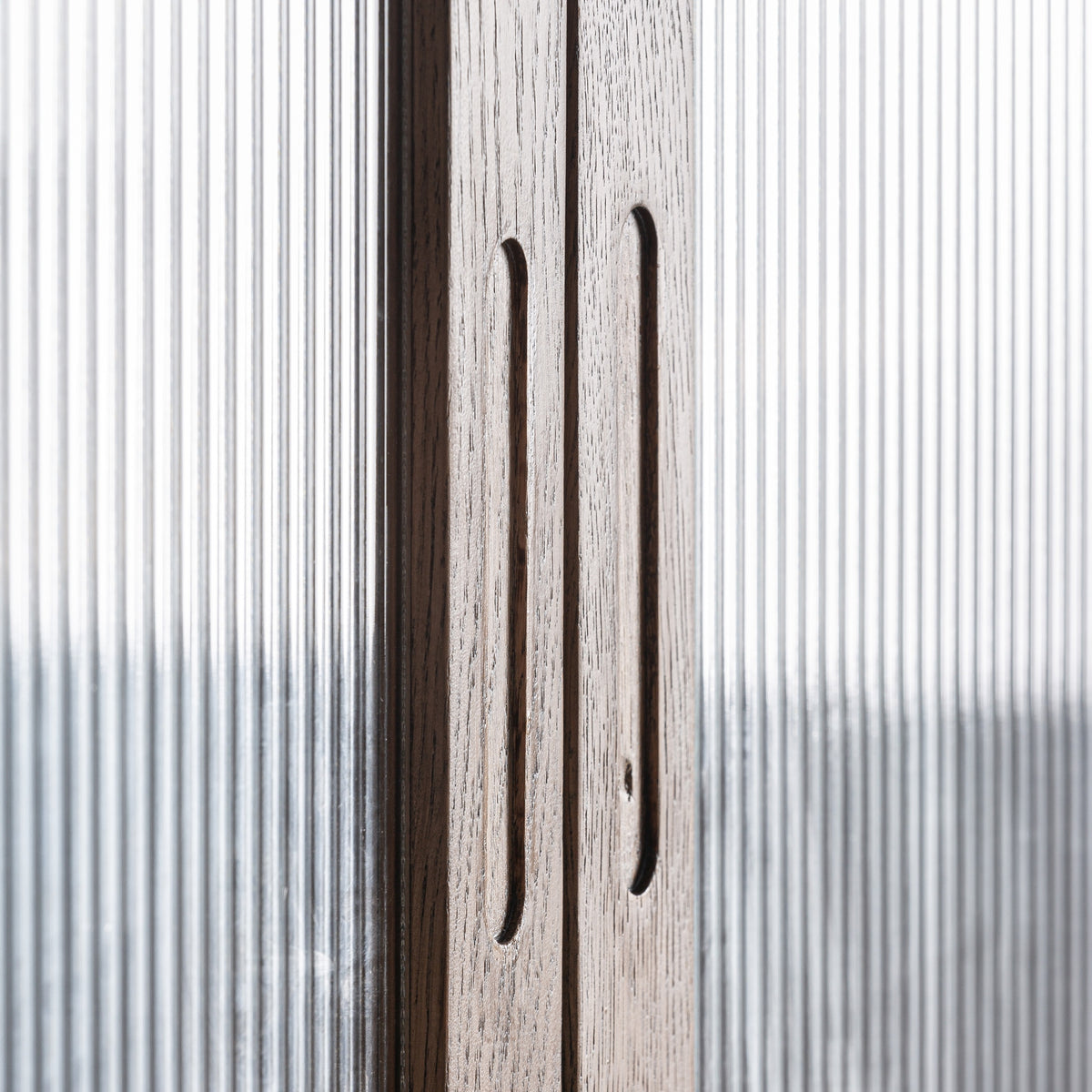 Mueble bar Douzy — Madera roble marrón