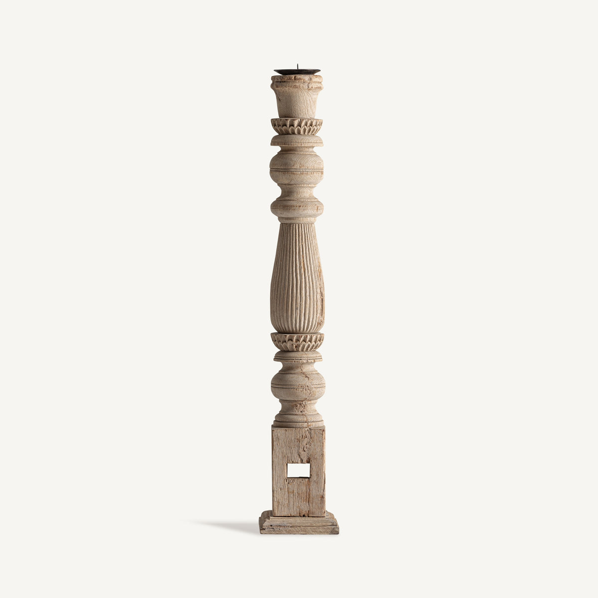 Portavela Dif — Madera de teca marrón claro tallado