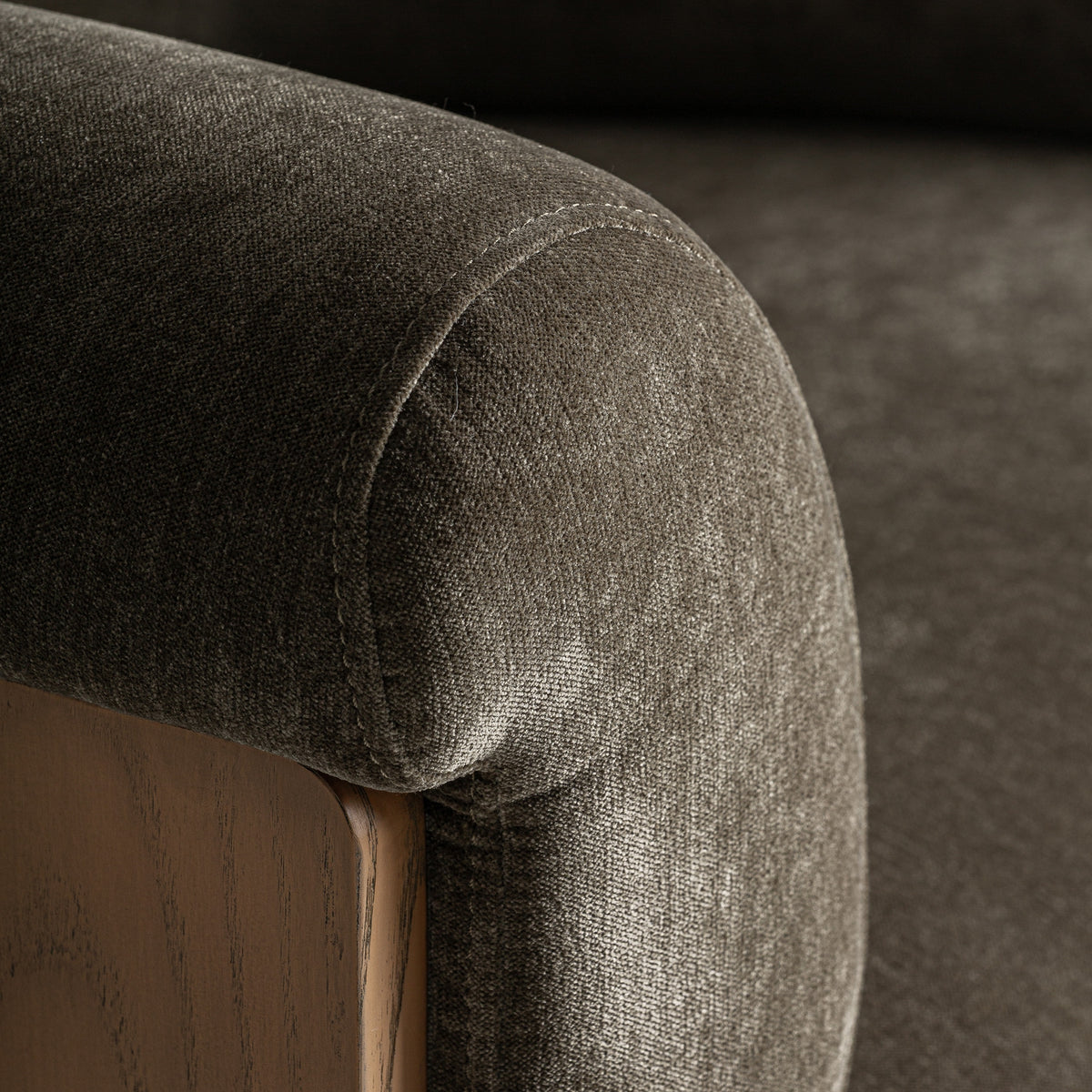 Sillón Auronzo — Poliéster verde chenilla